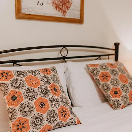 House, Aprtm., Agiou Nikolaou,