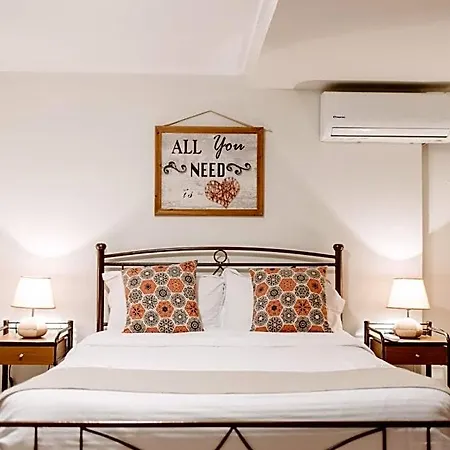 House, Aprtm., Agiou Nikolaou,